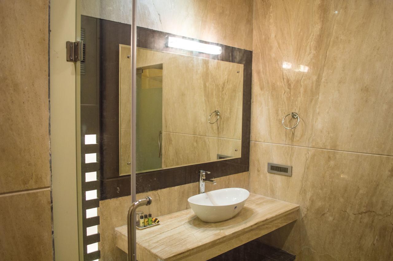 רמנגר Corbett Wild Iris Spa And Resort מראה חיצוני תמונה